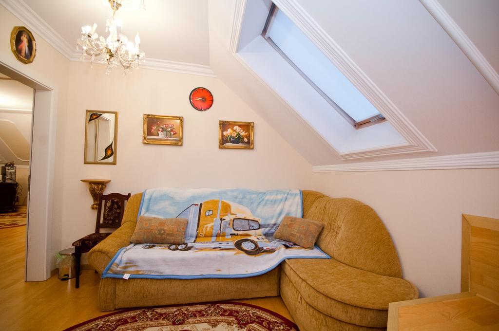 Villa Dom Tulipan à Krynica-Zdrój Extérieur photo