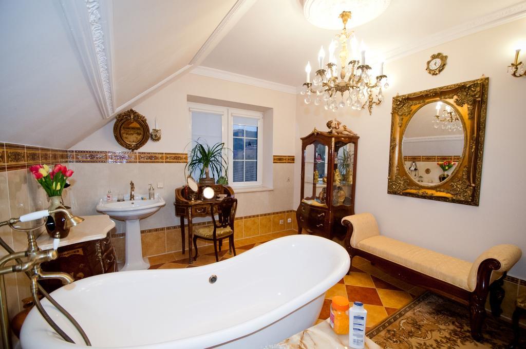 Villa Dom Tulipan à Krynica-Zdrój Extérieur photo