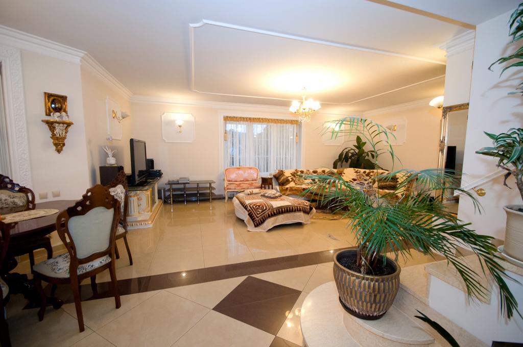 Villa Dom Tulipan à Krynica-Zdrój Extérieur photo